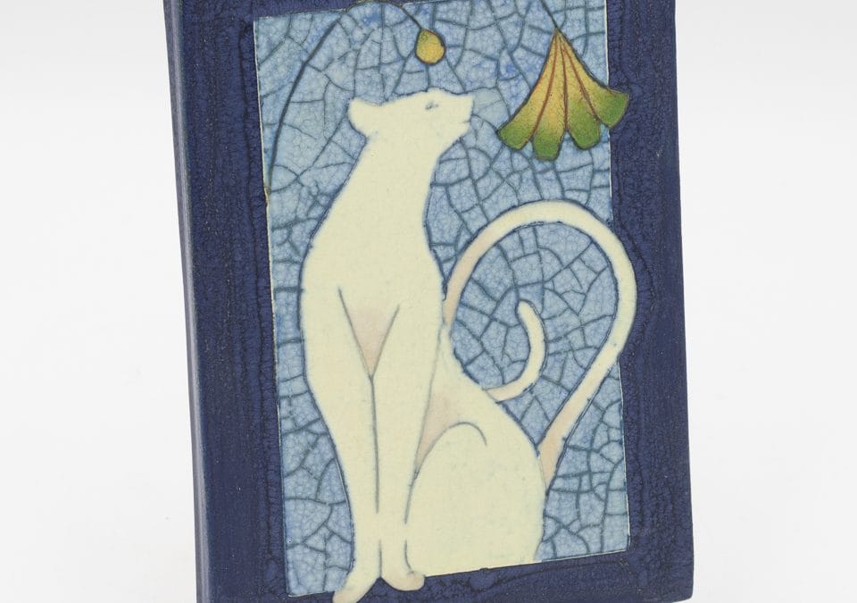 A Wistful Cat Tile