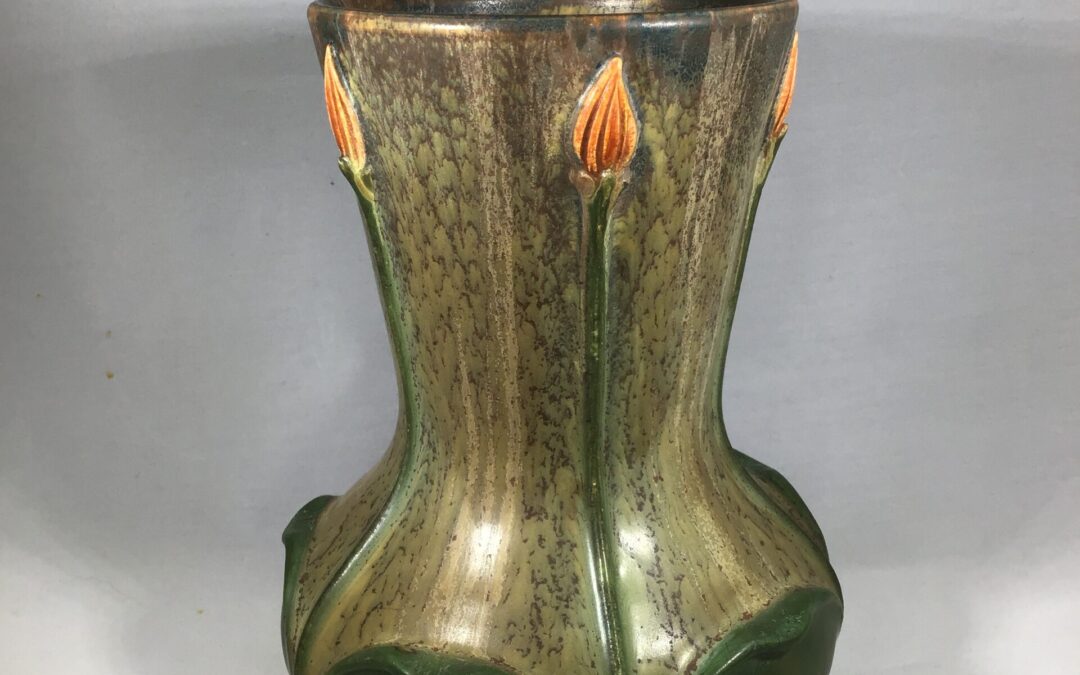 Experimental Leaf & Bud Vase