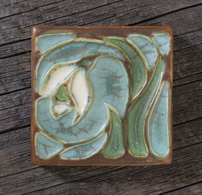 Snowdrop Tile (Small)