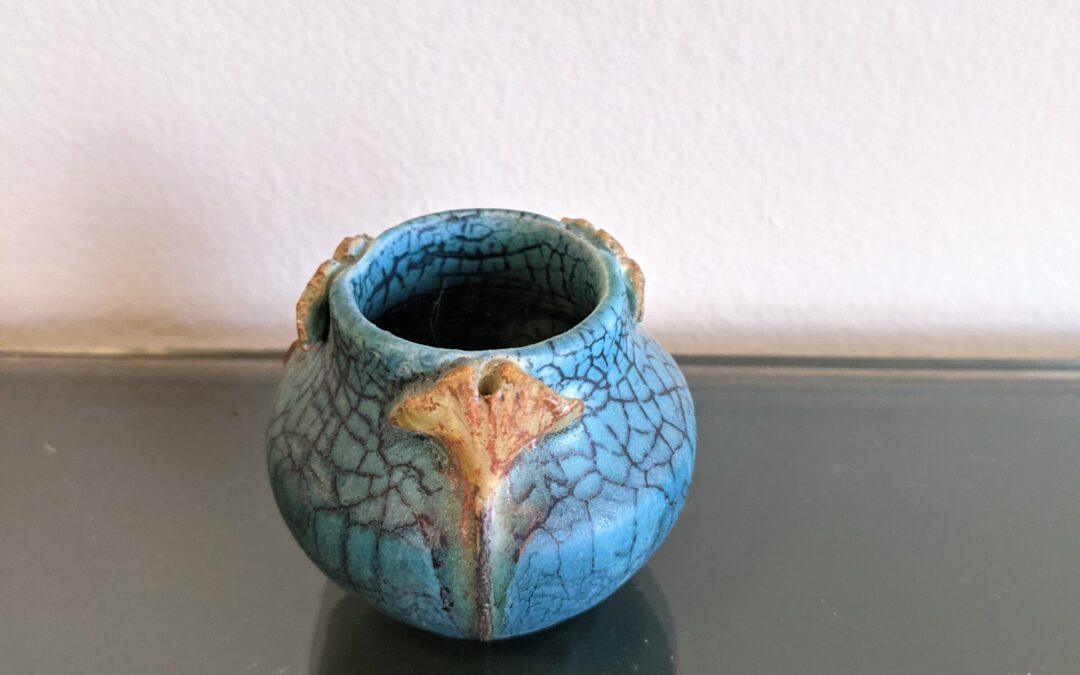 Experimental Miniature Living Fossil