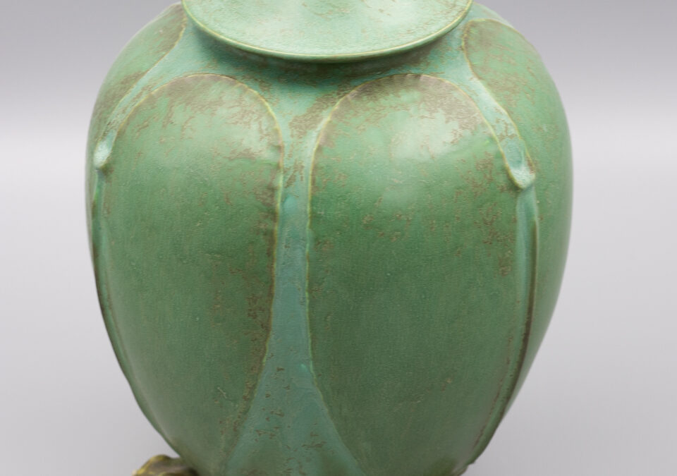 Lidded Frog Jar