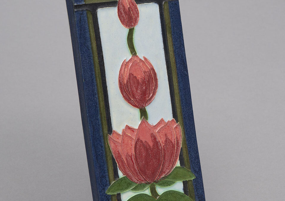 Blooming Lotus Tile – Glaze Variation