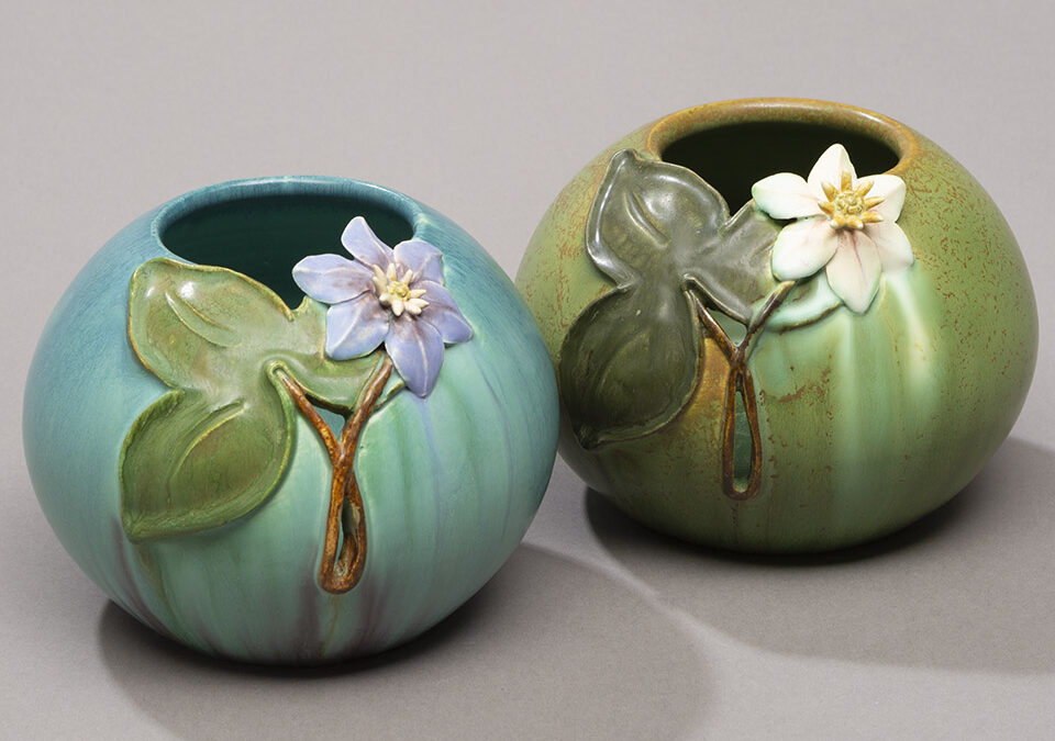 Hepatica Vase – Becky Hansen 15 Year Anniversary