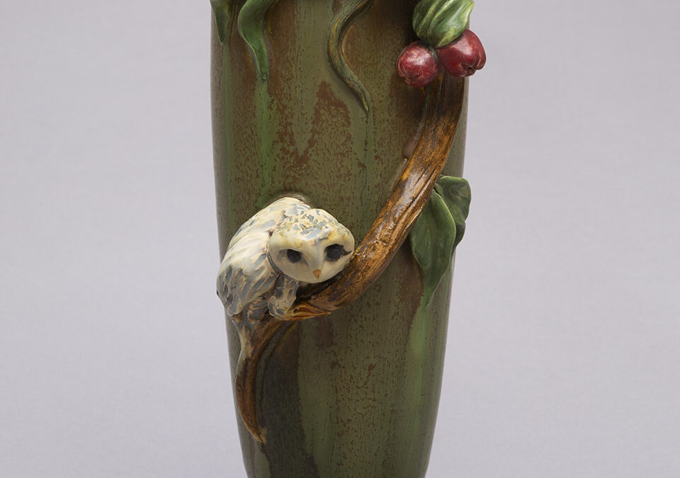 Who’s in the Orchard? Vase