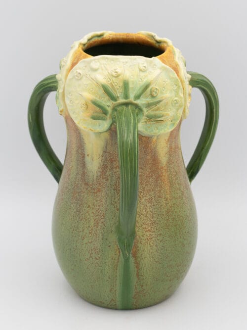 Queen Anne's Vase Archive