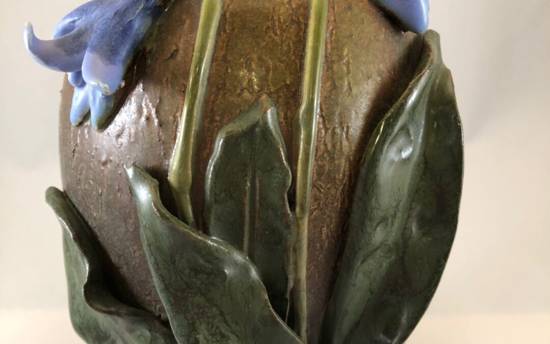 Experimental Nodding Flower Vase