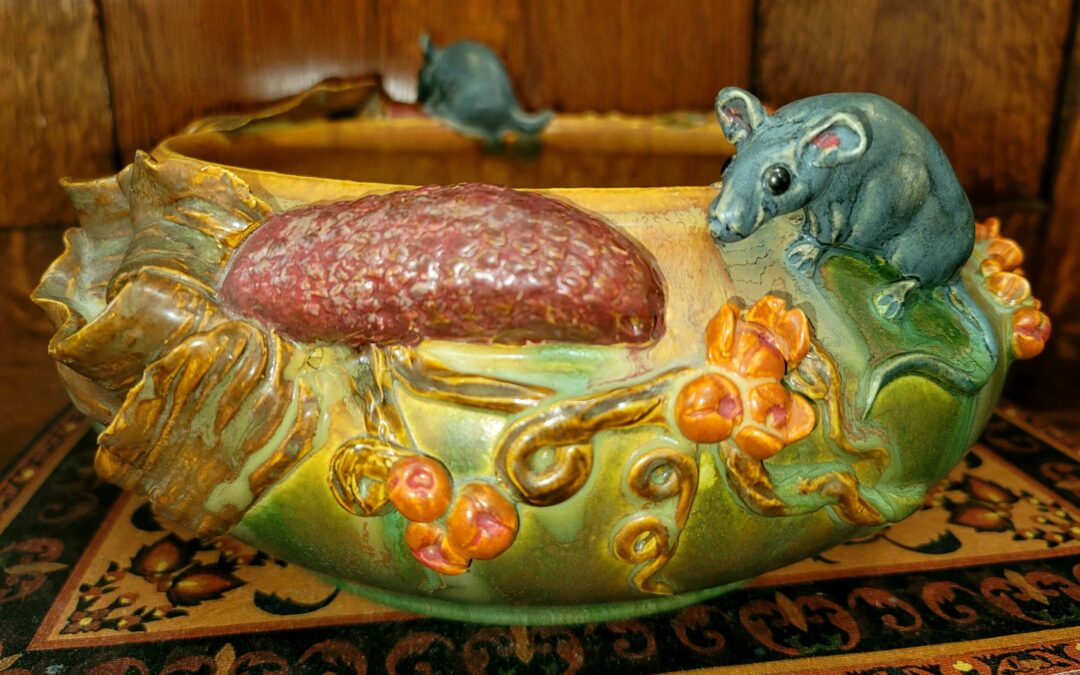 Experimental Harvest Mouse Jardiniere