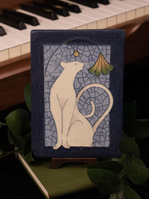 A Wistful Cat Tile