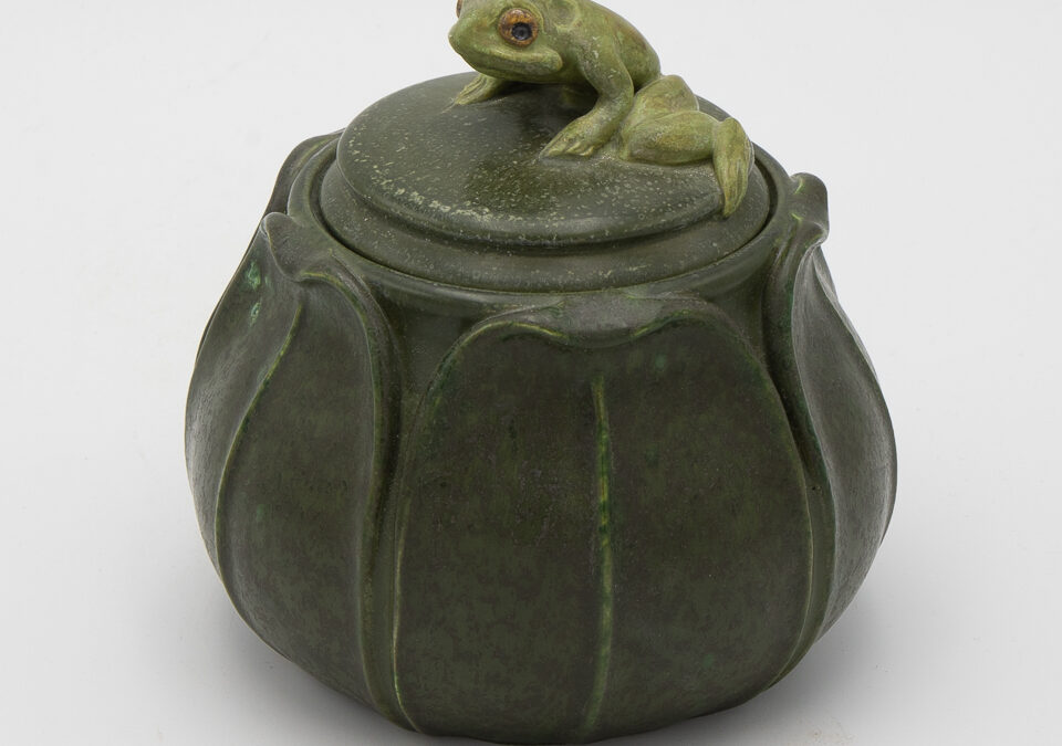 Lil Leaper Jar