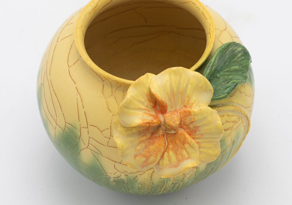 Aloha Cabinet Vase Glaze Variation