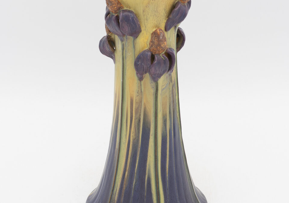 Prairie Spire Vase
