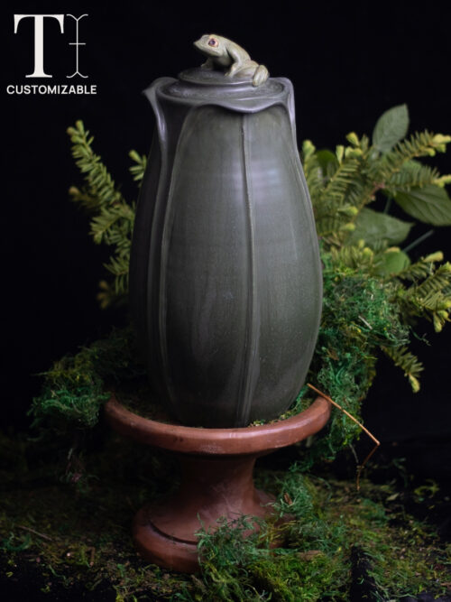 Leaf Large Lidded Urn