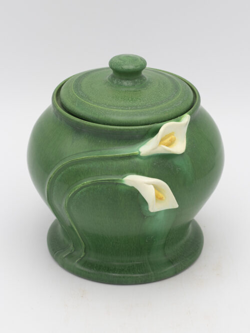Calla Lily Small Customizable Lidded Urn in Leaf Green