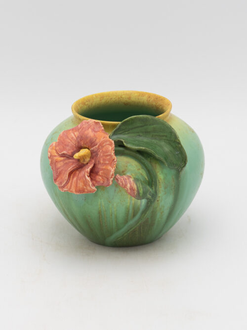 Aloha Cabinet Vase Variation