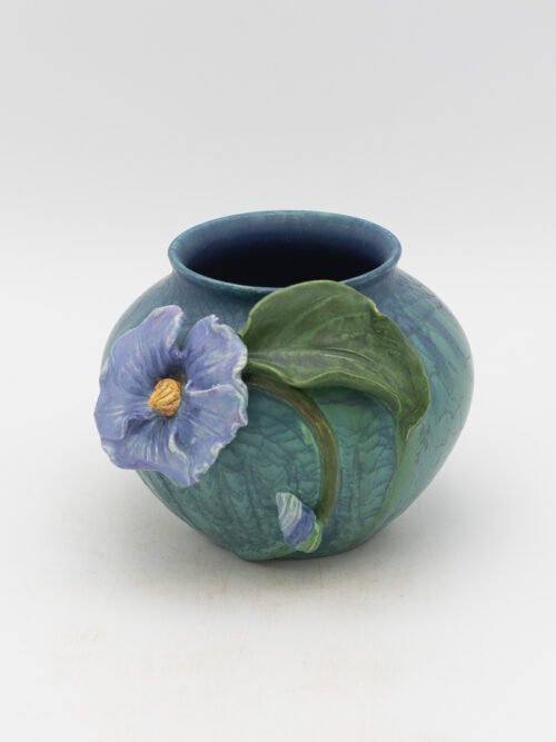 Aloha Cabinet Vase Variation